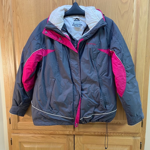 Columbia Jackets & Blazers - Columbia 3-in-1 Winter jacket